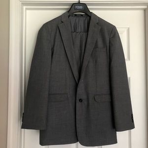Chaps Boys Suit Size 18 Gray